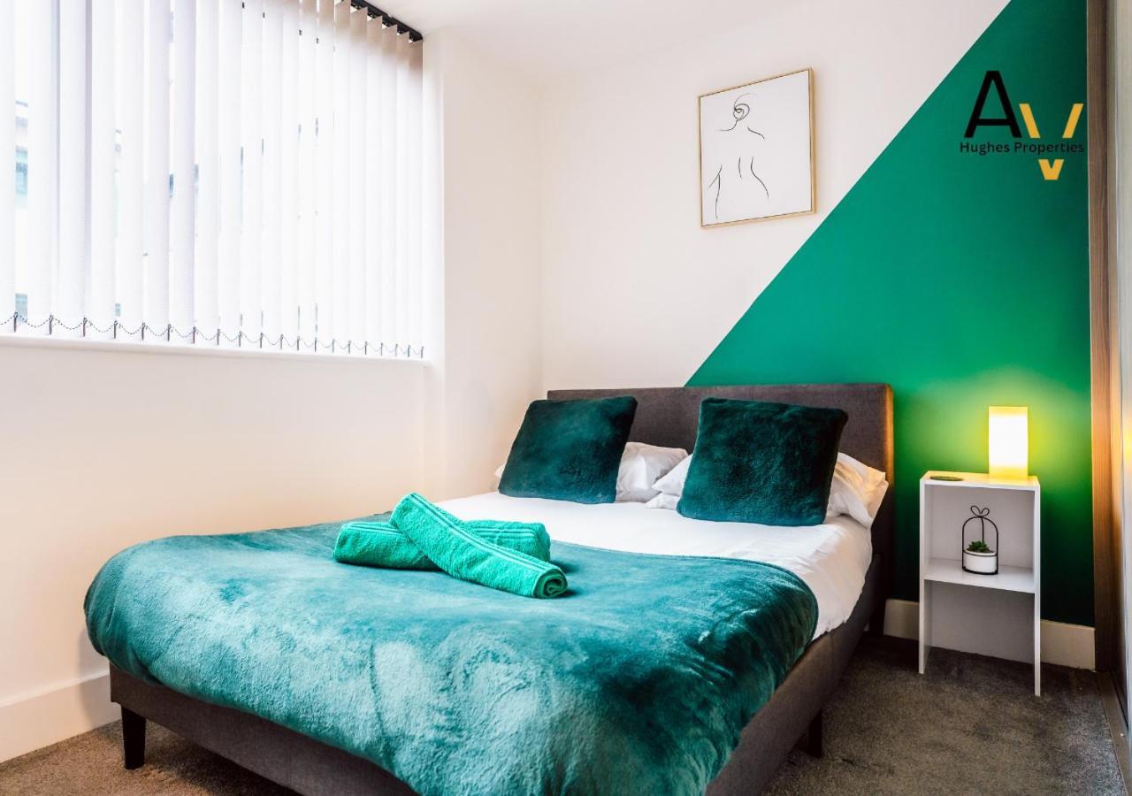 Modern Two-Bedroom Apartment - Central Location, Free Wi-Fi, Ideal For Long Stays By Av Hughes Properties Milton Keynes Luaran gambar