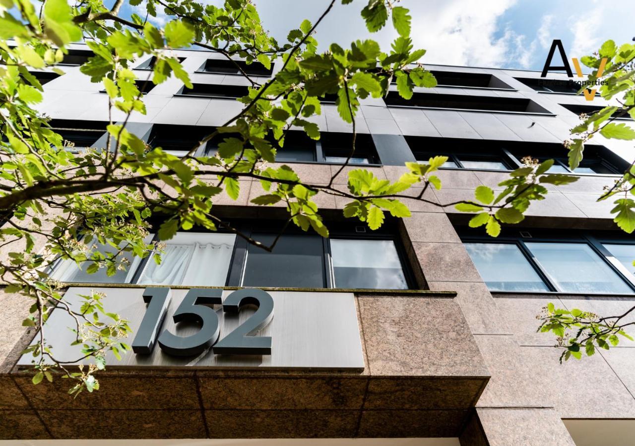 Modern Two-Bedroom Apartment - Central Location, Free Wi-Fi, Ideal For Long Stays By Av Hughes Properties Milton Keynes Luaran gambar